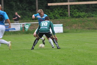 爱游戏中国-主教练在战术板上是否需要规划节奏节点，教练在布置战术时讲到了常用的比赛阵型